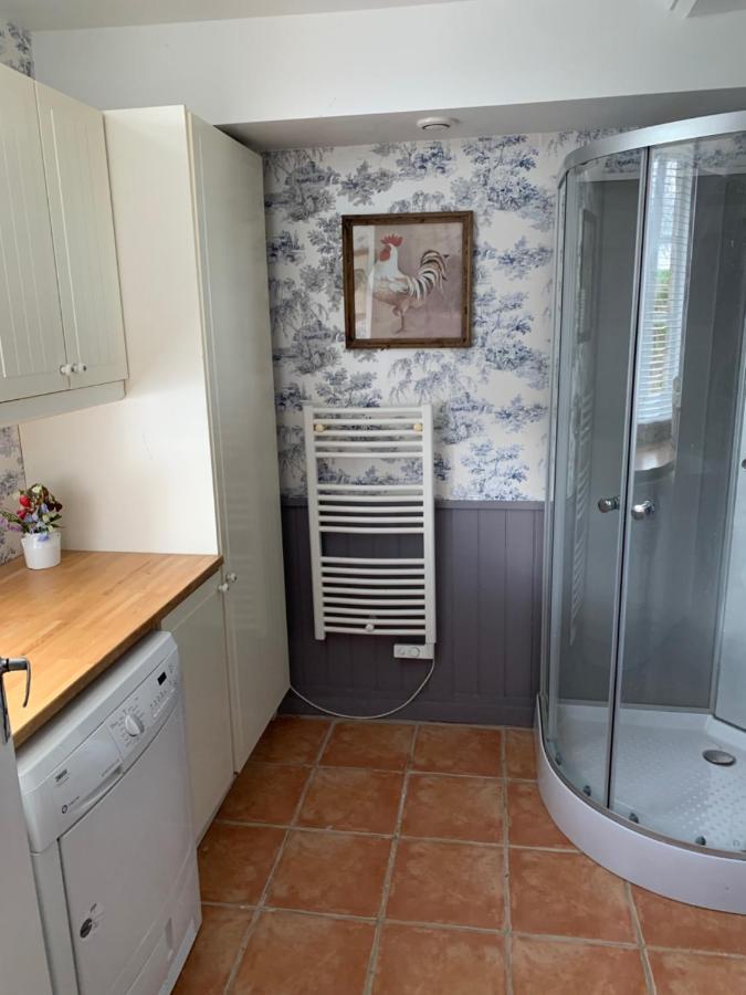 Entire Farm House Stay, La Gerouardiere Barenton Extérieur photo