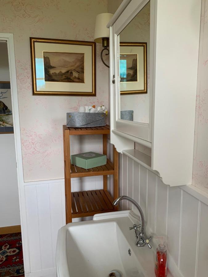 Entire Farm House Stay, La Gerouardiere Barenton Extérieur photo